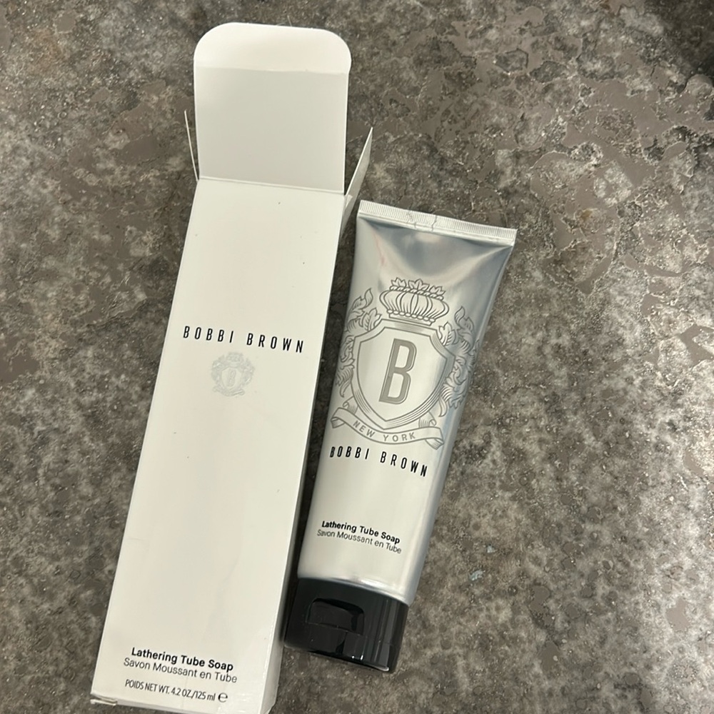*NEVER BEEN USED* Bobbi Brown Lathering Tube Soap